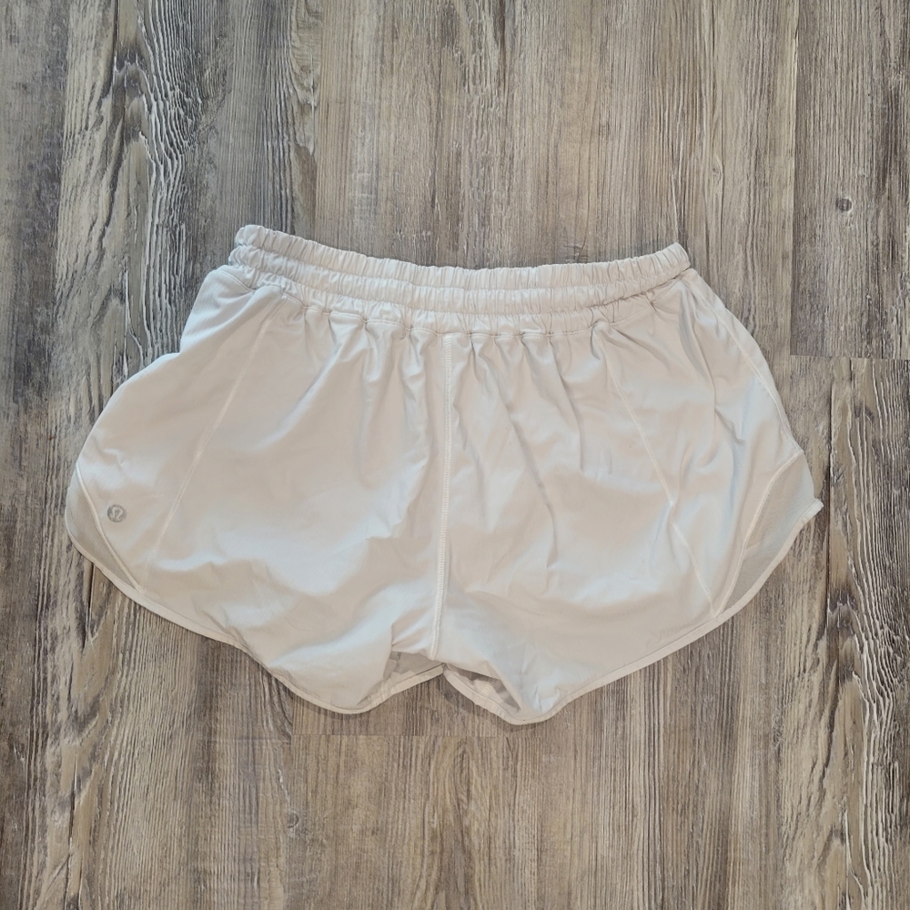 Lululemon Hotty Hot Shorts